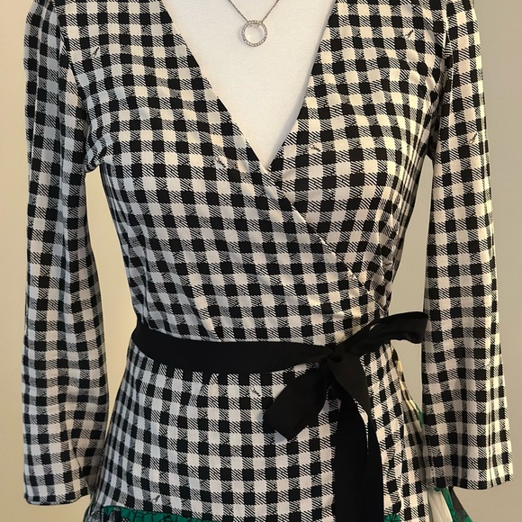 Diane Von Furstenberg Silk Dress - Picture 13 of 14